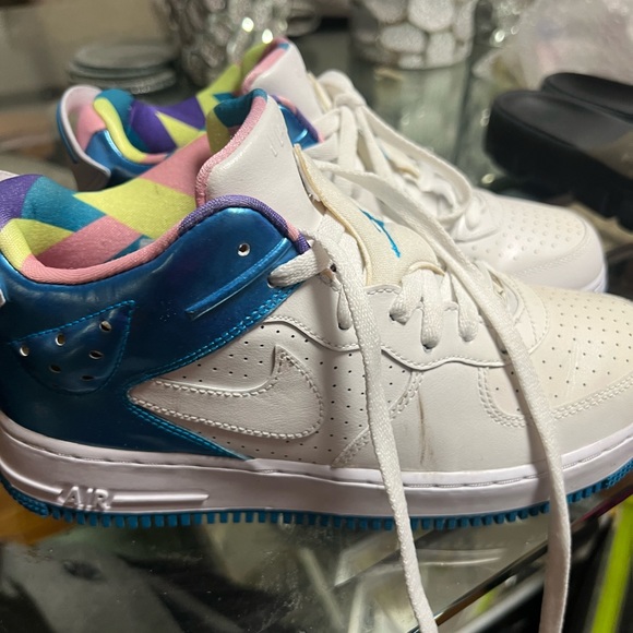 Jordan - Picture 8 of 8